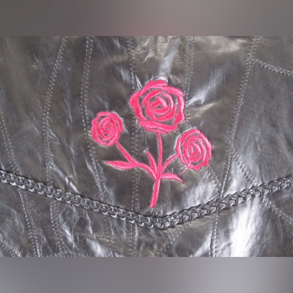 LIVE-RIDE-ROCK Women’s Buffalo Leather Embroidered Roses Moto Vest 4X GUC - Picture 5 of 11